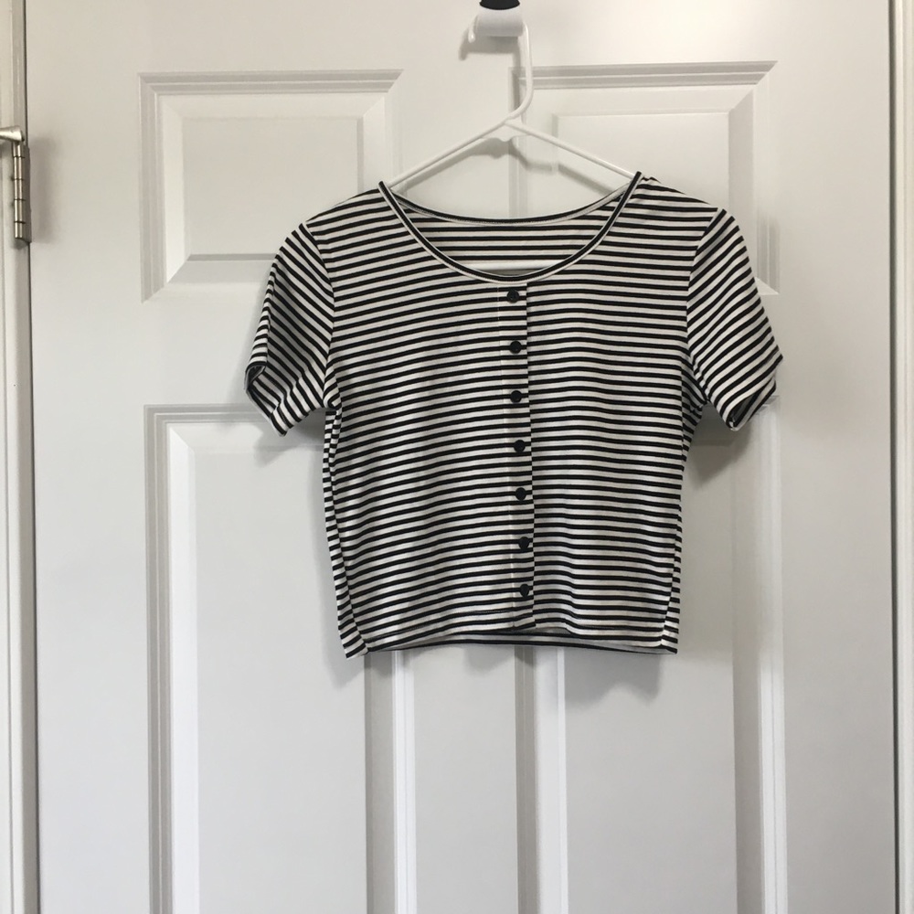 Crop top shirt